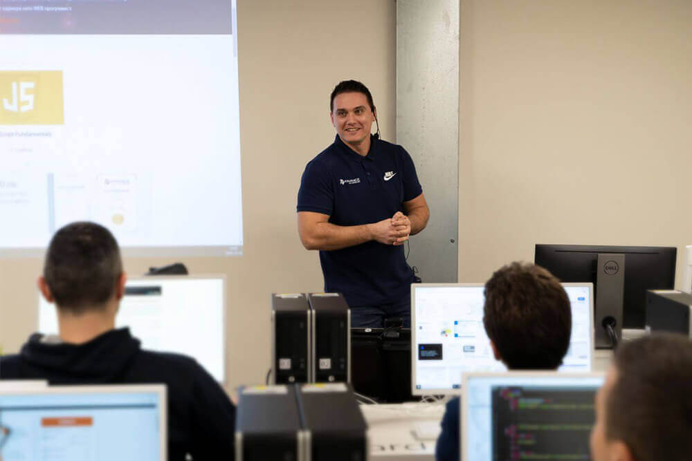 Възрастни: Снимка 4