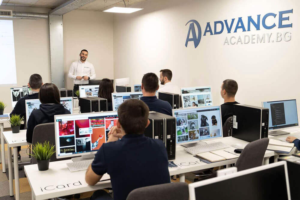 Възрастни: Снимка 5